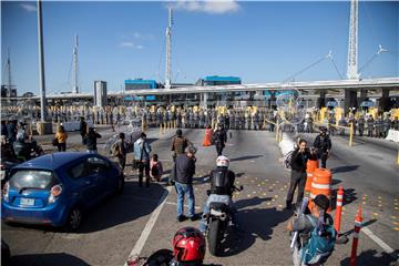 (FILE) MEXICO USA TRUMP BORDER