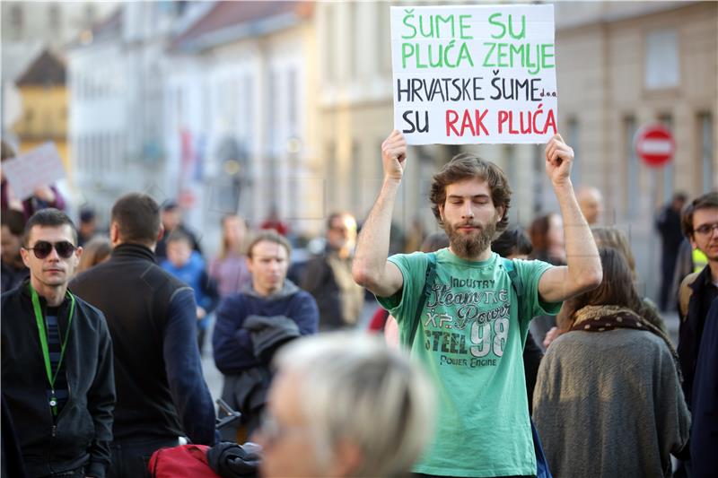 200 people rally in Zagreb to protest against excessive deforestation