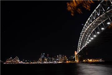 AUSTRALIA EARTH HOUR SYDNEY ENERGY SAVINGS