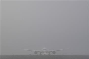 AUSTRALIA SYDNEY WEATHER FOG