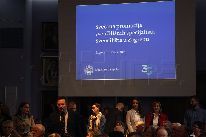 Svečana promocija sveučilišnih specijalista