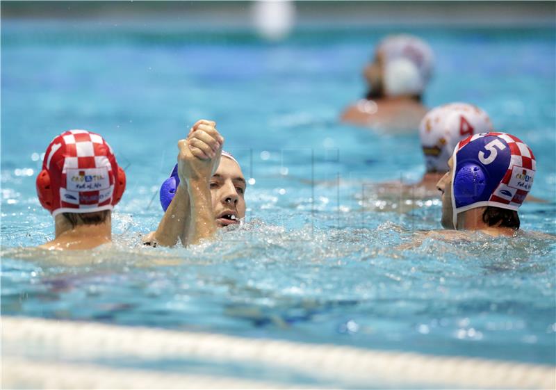 Polufinale završnice vaterpolskog Europa Kupa, Španjolska - Hrvatska