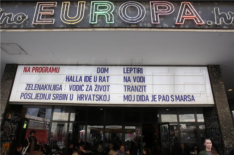 2,000 rally in downtown Zagreb against announced closure of Europa cinema