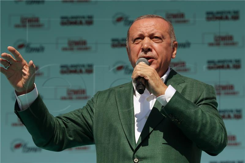 Erdogan: Zbog premale razlike u broju glasova oporba ne može proglasiti pobjedu