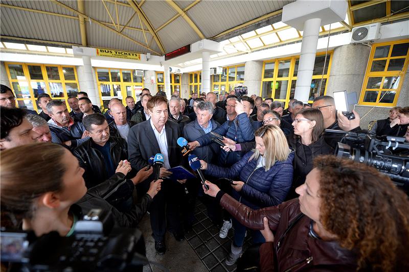 Zadar: Jednosatni prosvjed vozača gradskih autobusa