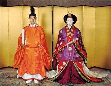 JAPAN PHOTO ESSAY IMPERIAL FAMILY