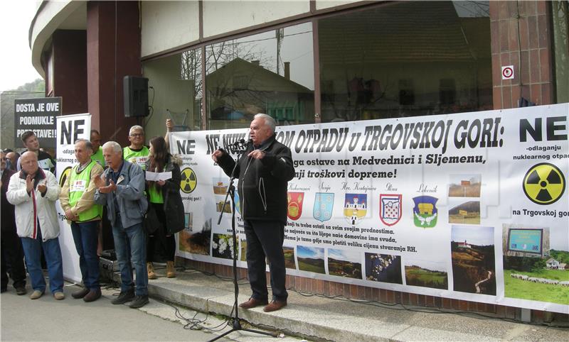 Protest held against building nuclear waste disposal site near Croatia-Bosnia border