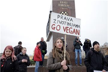 Udruga Prijatelji životinja i Udruga Pobjede organizirali treći Marš za životinje