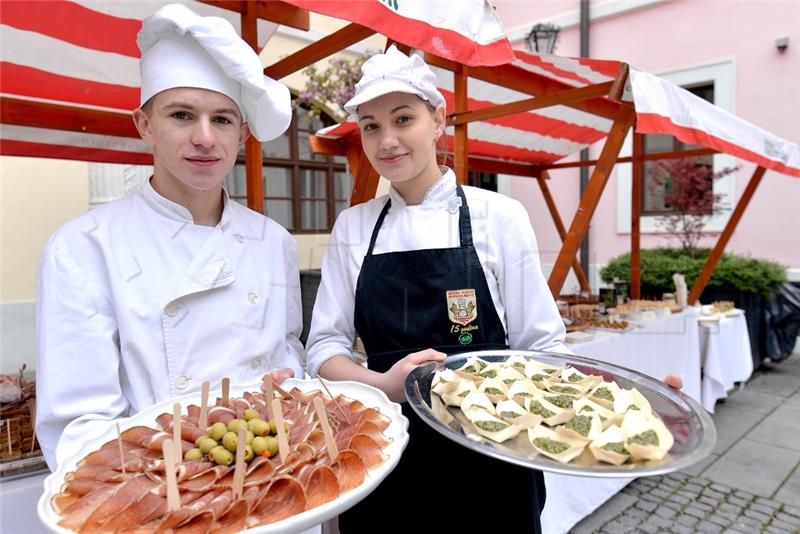 Gastro manifestacija 'Dan zaštićenih hrvatskih autohtonih proizvoda' u Varaždinu