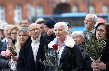 Kardinal Bozanić predvodio misu na Cvjetnicu u zagrebačkoj katedrali