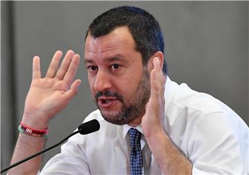 Talijanski ministar Salvini suočen s još jednom optužbom za otmicu migranata