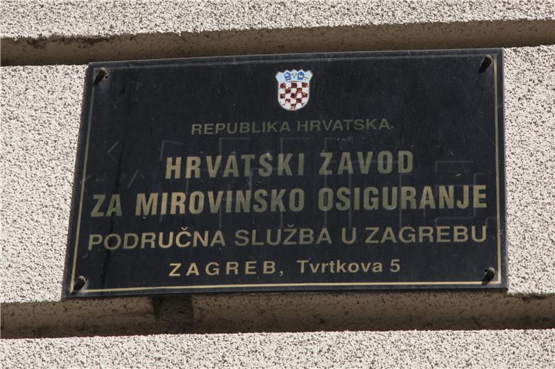 Prosvjed "Čaša se prelila - Ne uništavajte Hrvatski zavod za mirovinsko osiguranje (HZMO)"