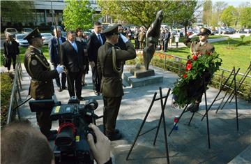 Premijer Plenković na svečanoj sjednici povodom obilježavanja Dana Brodsko-posavske županije