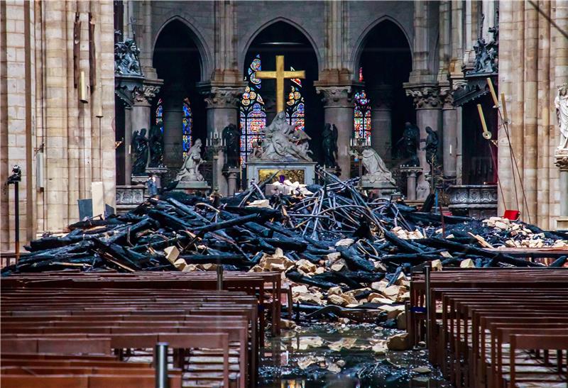 FRANCE NOTRE DAME FIRE