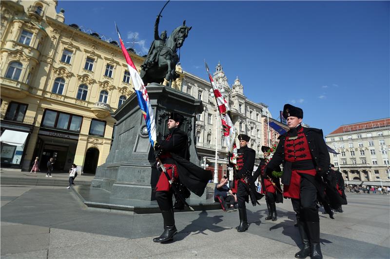 Zrinska garda za stavljanje rijeke Mure u tekst himne