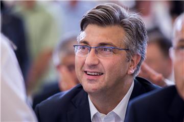 Plenković: Neka nas Uskrs ohrabri da izgradimo ozračje tolerancije i solidarnosti 