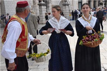 Uskrs na dubrovačkom Stradunu