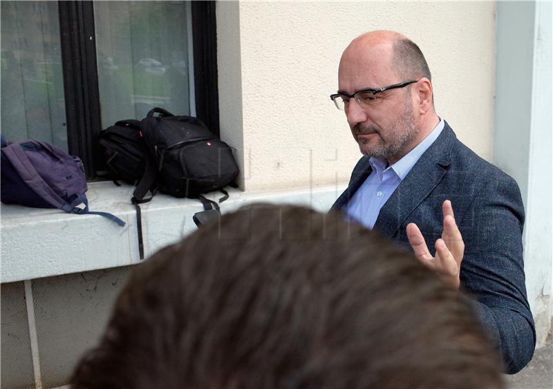 Brkić stigao na sjednicu užeg predsjedništva HDZ-a