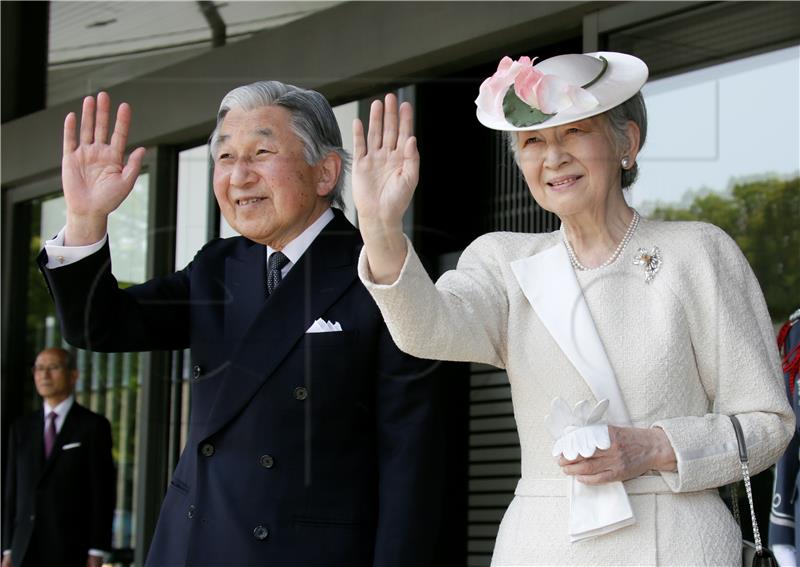 FILE JAPAN EMPEROR ABDICATION