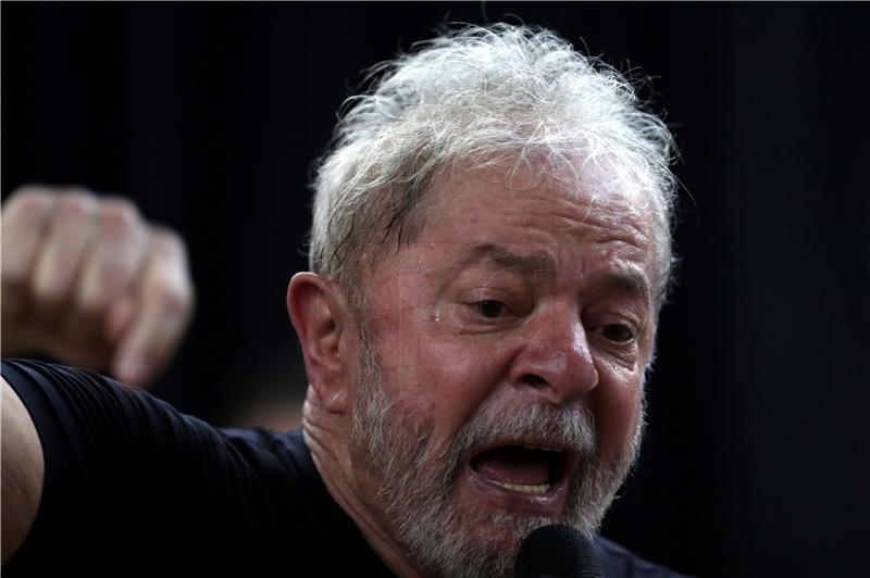 Bivši predsjednik Lula: Brazilom upravlja "banda luđaka"