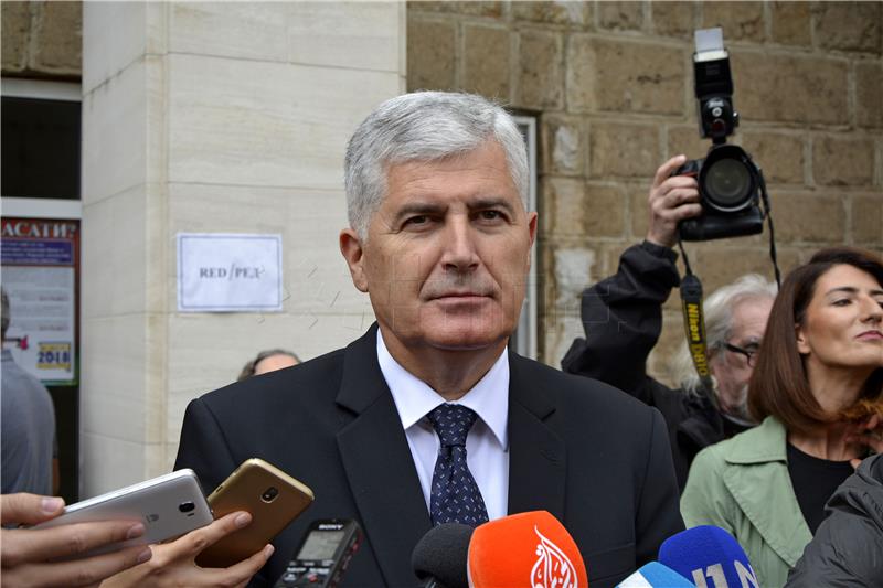 Dragan Covic re-elected HDZ BiH leader