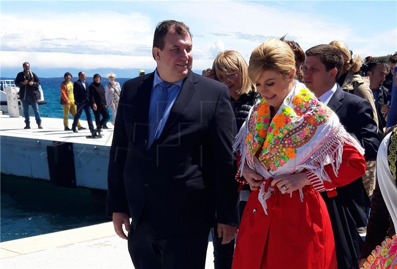 President opens new jetty on Susak island