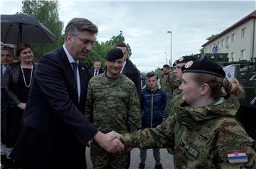 Premijer Plenković u Okučanima