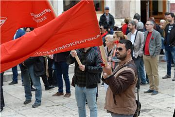 SDP Split organizirao Prvomajski skup na Peristilu