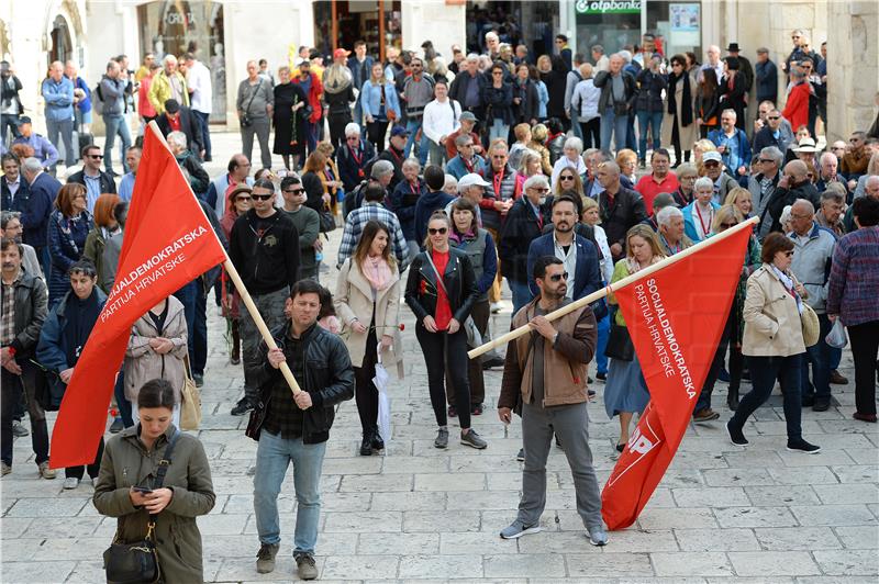 SDP Split organizirao Prvomajski skup na Peristilu