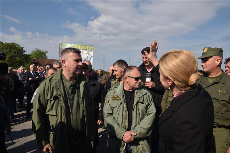 Mimohodom u Borovu počelo obilježavanje 28. godišnjice ubojstva 12 pripadnika vinkovačke specijalne policije