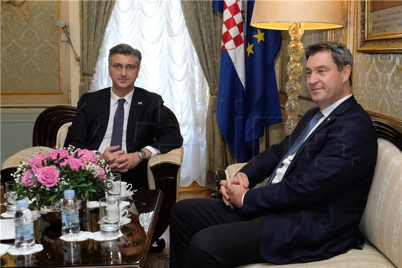 Croatian PM meets Bavarian premier in Zagreb