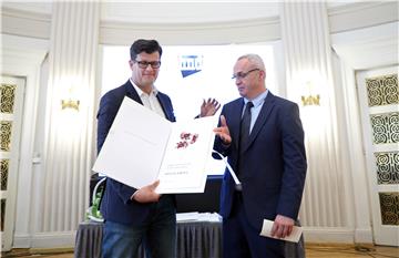 N1 reporter Hrvoje Kresic named Journalist of the Year