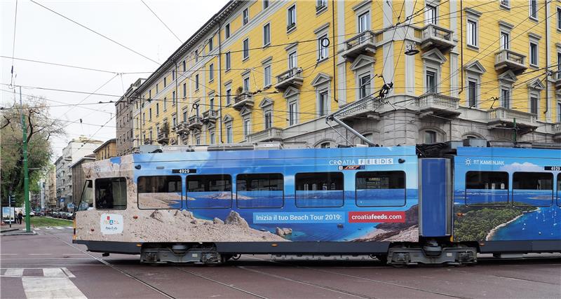 Autobusi i tramvaji u velikim europskim gradovima oslikani motivima Hrvatske