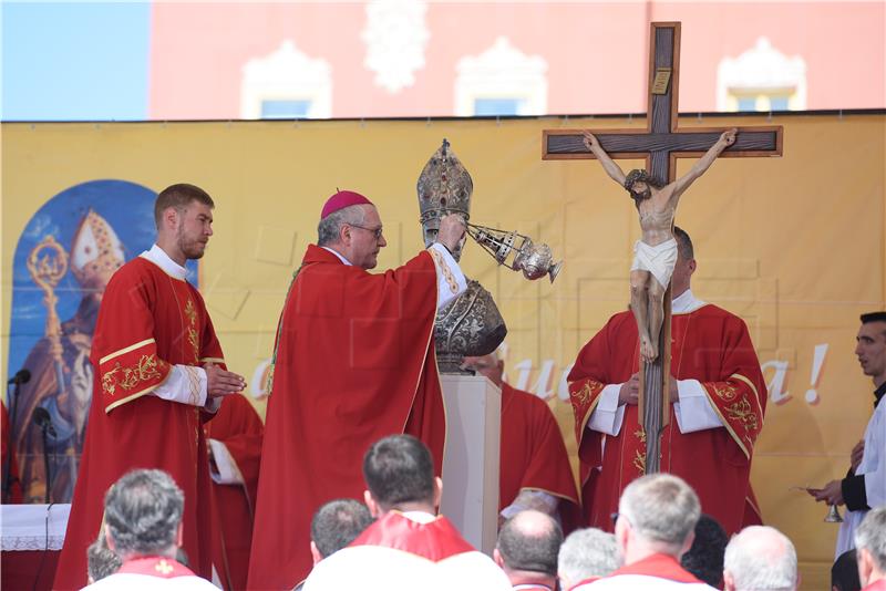 Procesija i sveta misa u prigodi obilježavanja blagdana sv. Duje i Dana Grada Splita