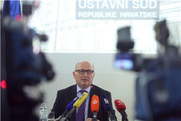 Ustavni sud od ministarstva zatražio očitovanje o financiranju spotova o mirovinskoj reformi