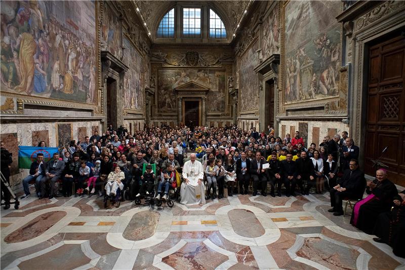 VATICAN RACISM ROMA FAMILIY