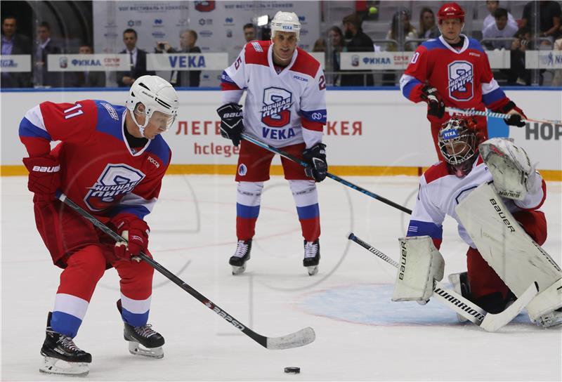 RUSSIA ICE HOCKEY PUTIN