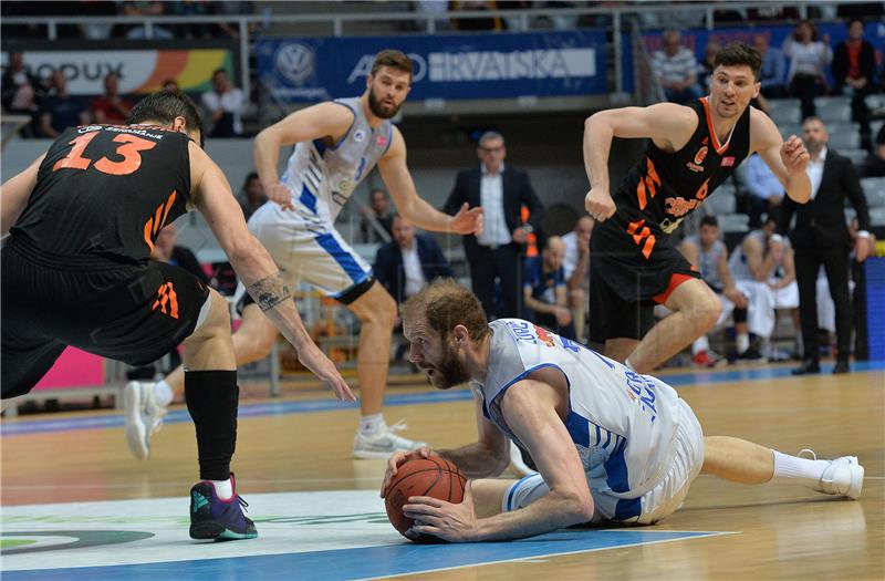 Zadar izborio četvrtu utakmicu, a Cibona u finalu doigravanja 