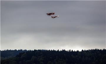 Aeromiting u sklopu manifestacije "Susreti za Rudija"