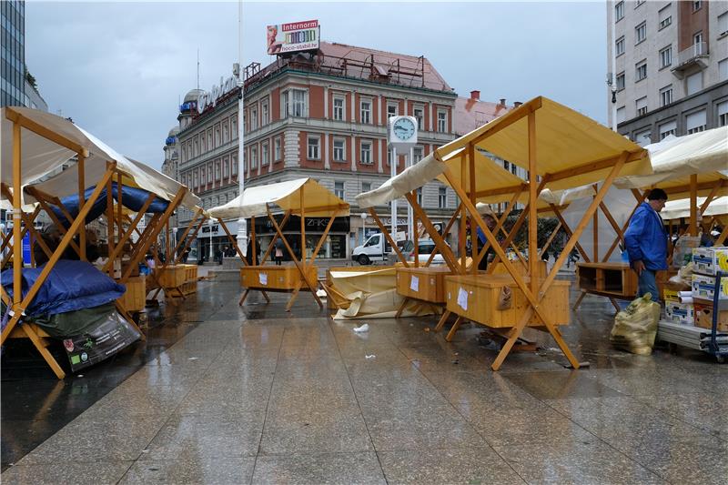 Posljedice nevremena na zagrebačkom glavnom trgu