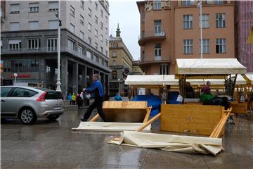 Posljedice nevremena na zagrebačkom glavnom trgu