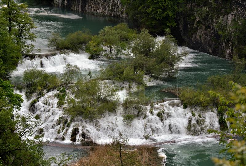 Visok vodostaj na Plitvičkim jezerima