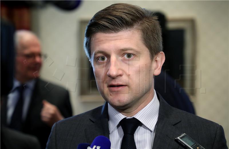 Marić: Za rješavanje dugova u zdravstvu treba zahvatiti i u troškovnu stranu proračuna