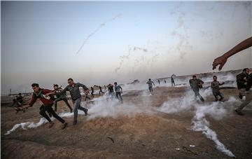 Sukobili se Palestinci i izraelski vojnici tijekom demonstracija na dan Nakbe