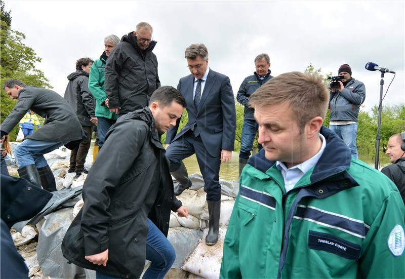 PM says BoxBarriers prevent rivers from flooding homes in Karlovac