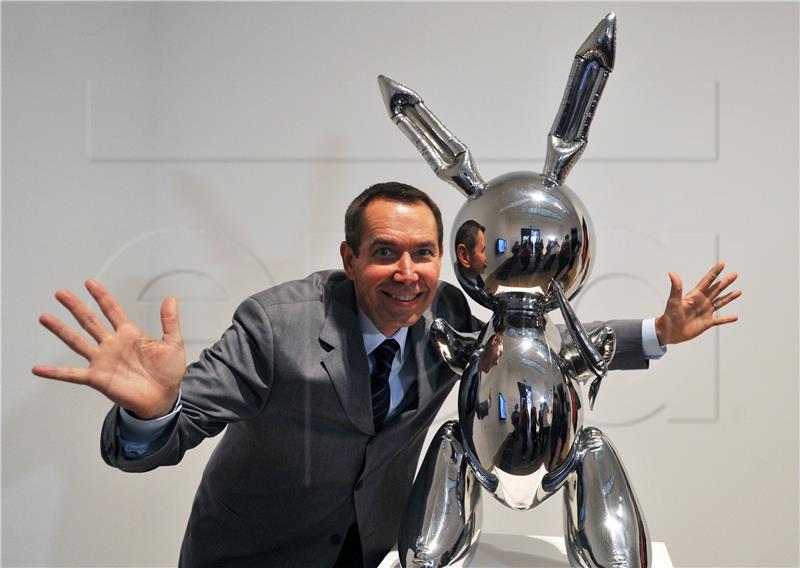 (FILE) BRITAIN ARTS JEFF KOONS