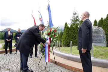 Jandroković položio vijenac kod Spomen-obilježja na Bleiburškom polju