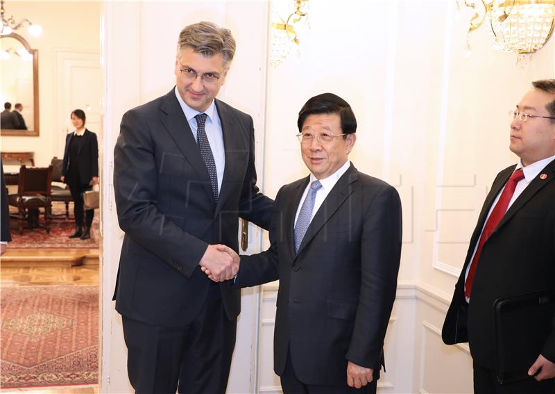 Premijer Plenković primio Zhao Kezhija