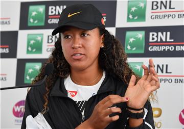 WTA Rim: Osaka predala, Bertens bez borbe u polufinale