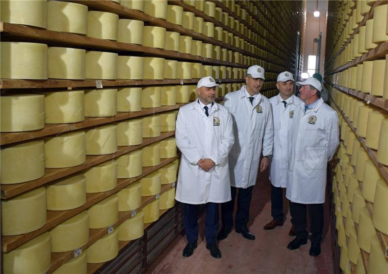 Sirela opens new, HRK 43.5 mn, dairy production plant